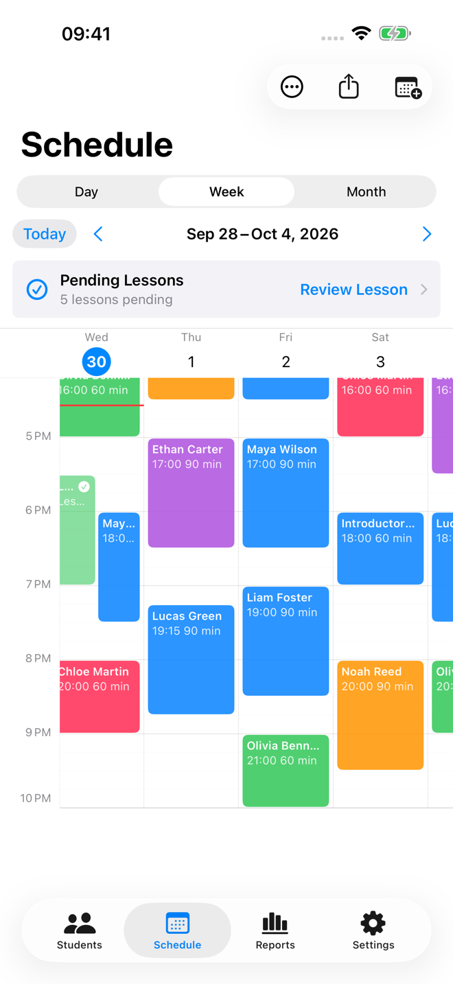 Tutor Planner weekly schedule showing lessons across the week